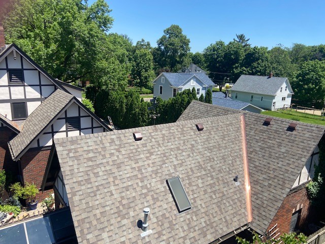 Gable%20roof%20shingle.jpg