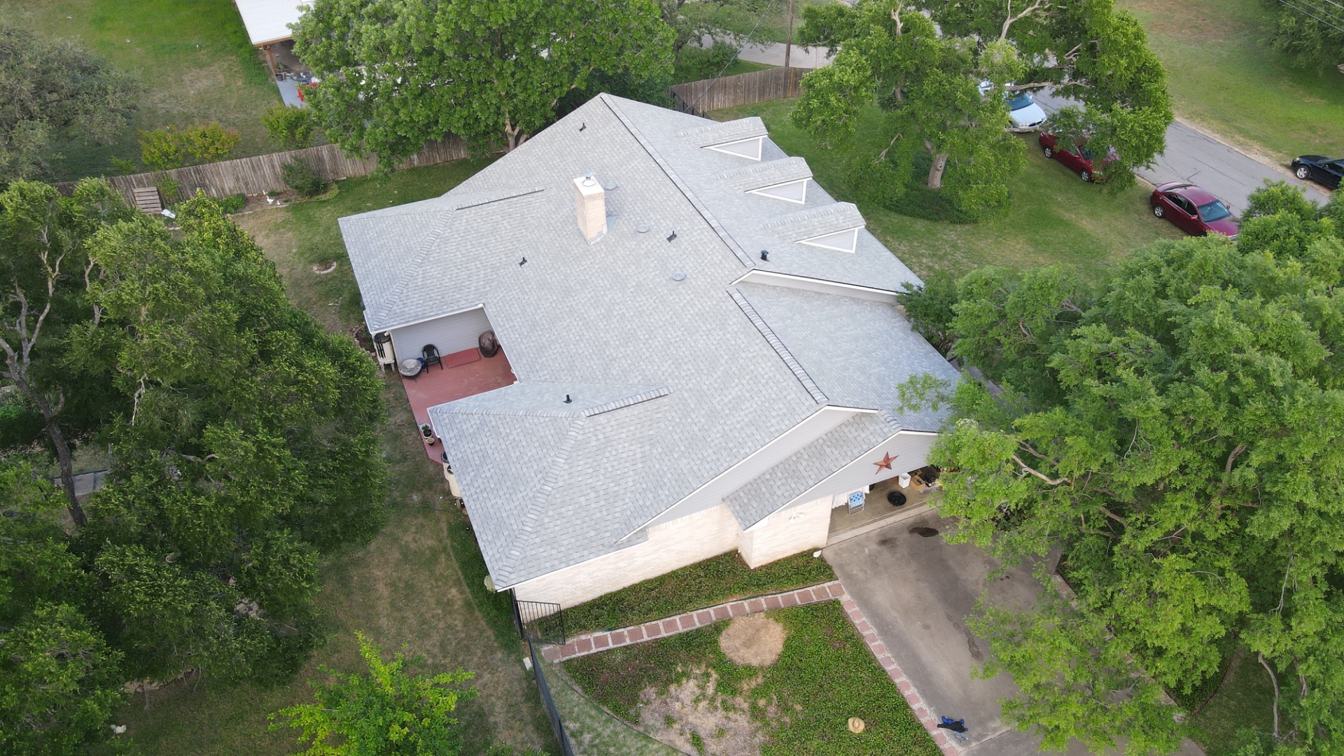 dji_fly_20250429_191408_445_1745972059303_photo.jpeg